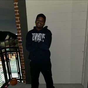 Meet your Posher, Corey